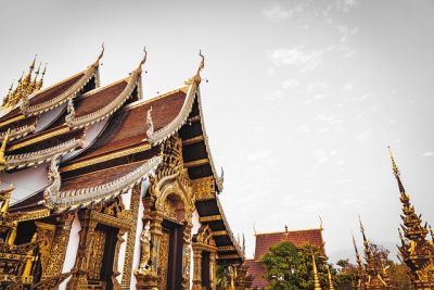 Thailändisches Alphabet - Tempel in Thailand